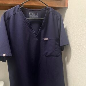 Figs scrub top